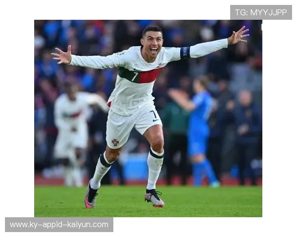 逆境中崛起的巨星 C罗欧冠十大绝杀时刻全回顾 逆境中崛起的巨星 C罗欧冠十大绝杀时刻全回顾